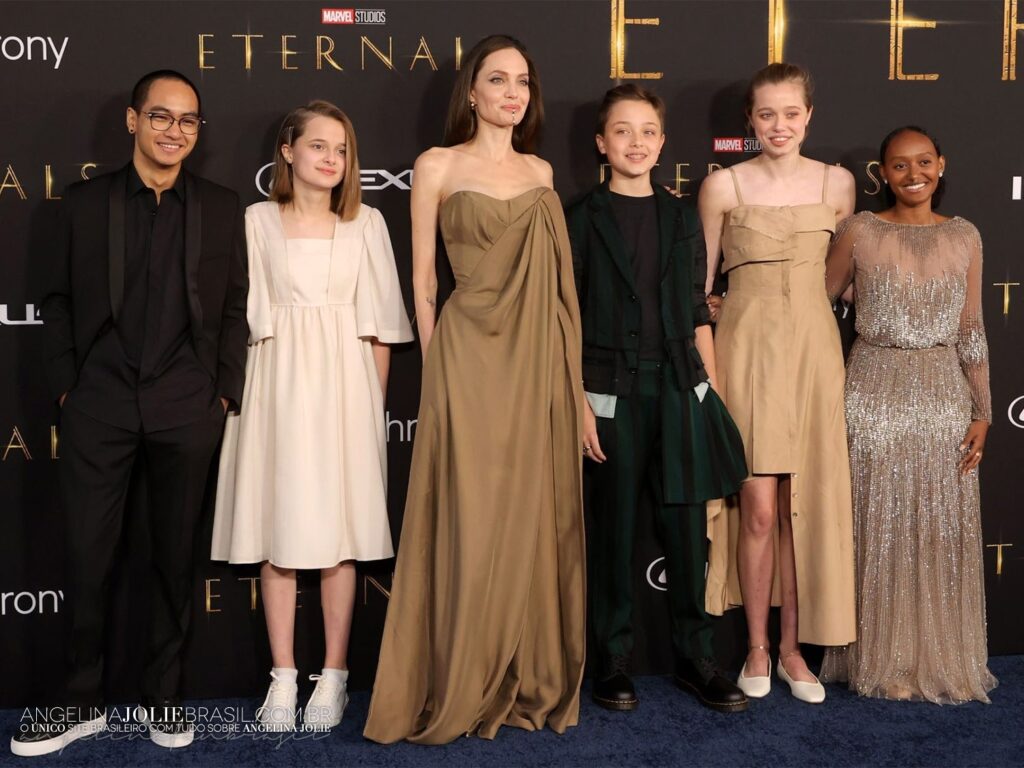 Angelina Jolie e os filhos vão a Premiere de Eternos