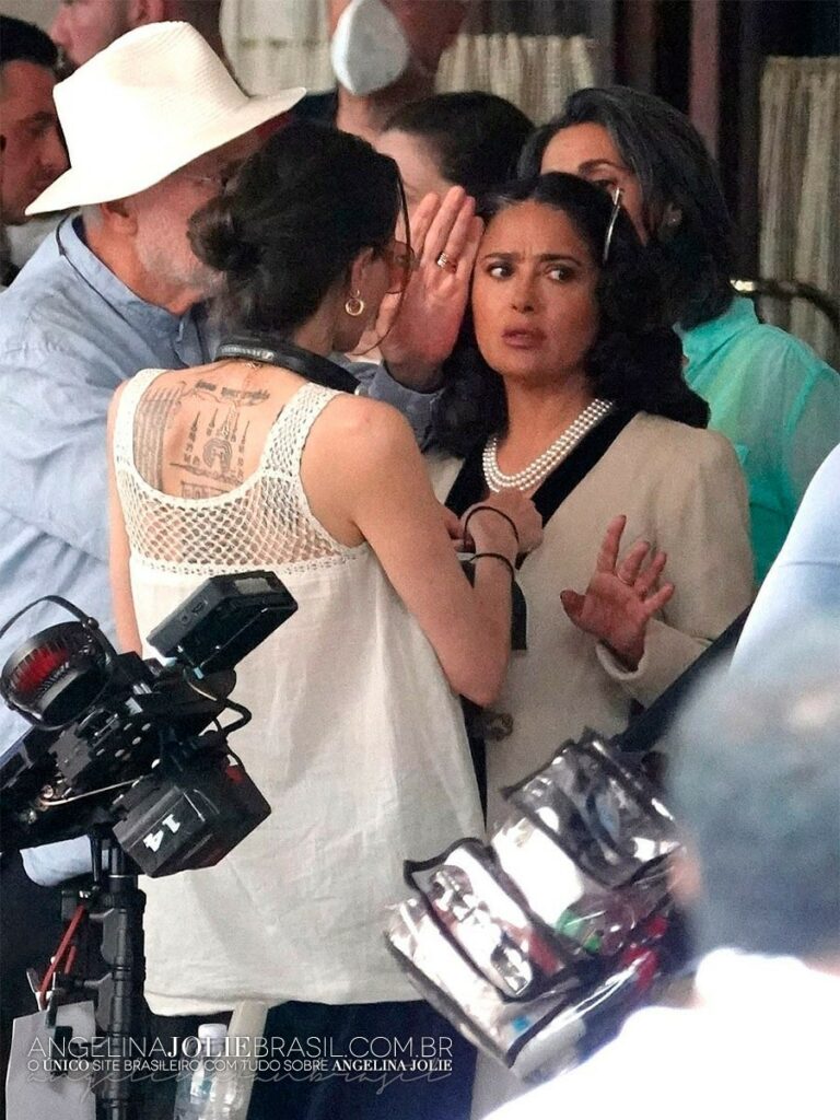 Jolie é vista em mais um dia de filmagens na Itália